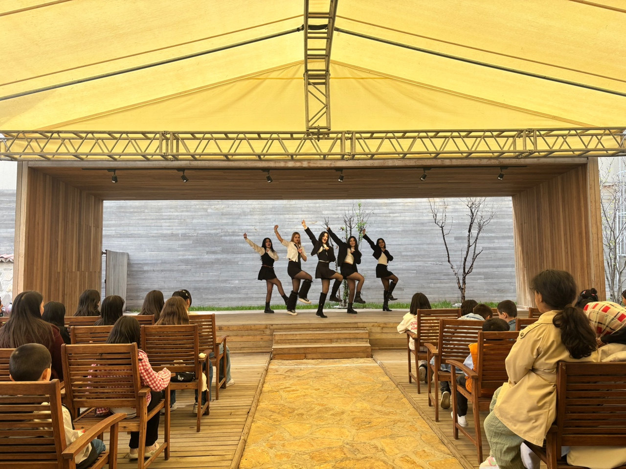 K-Pop 공연을 보는 시간
