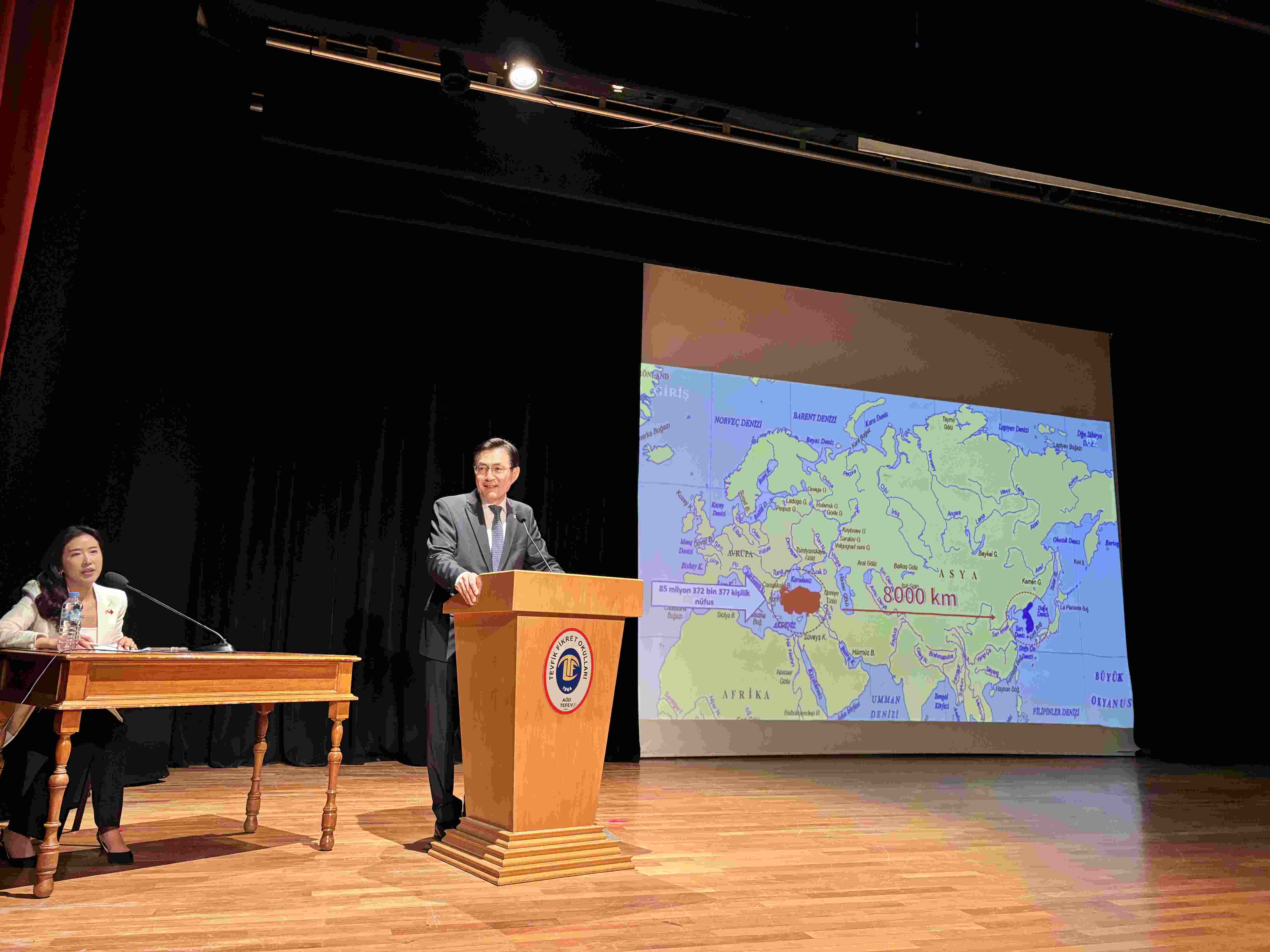 한국 발전상 살리기 역사 세미나 진행